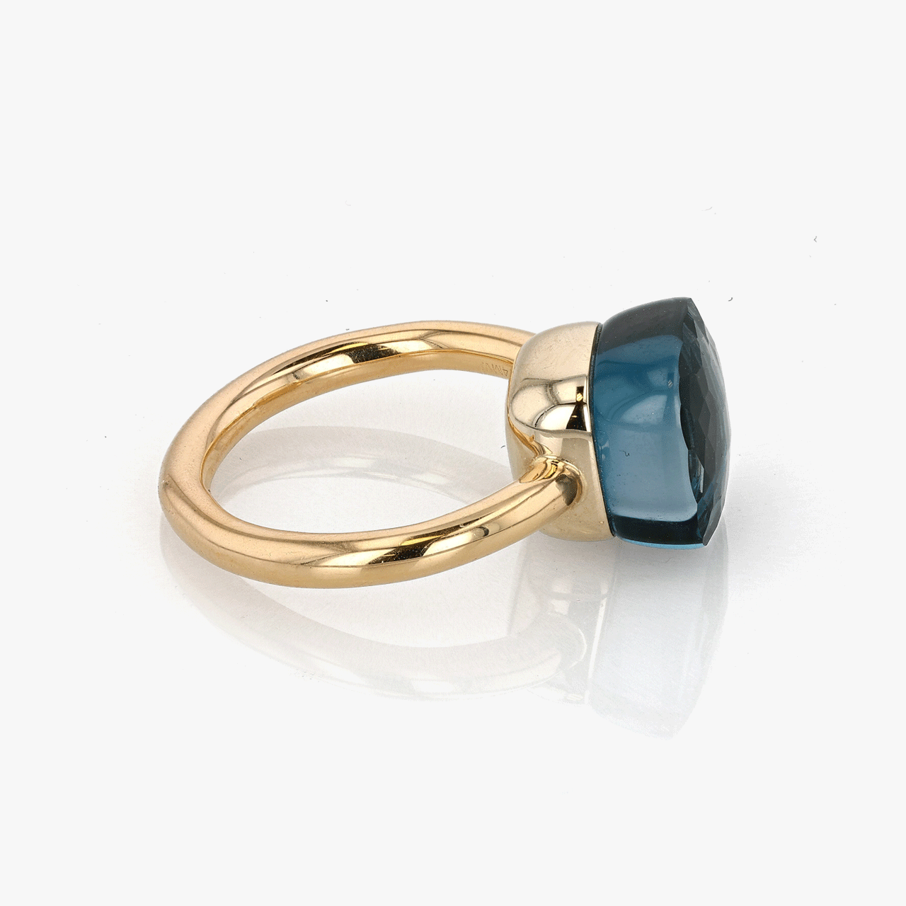 Pomellato Nudo Ring in London Blue Topaz