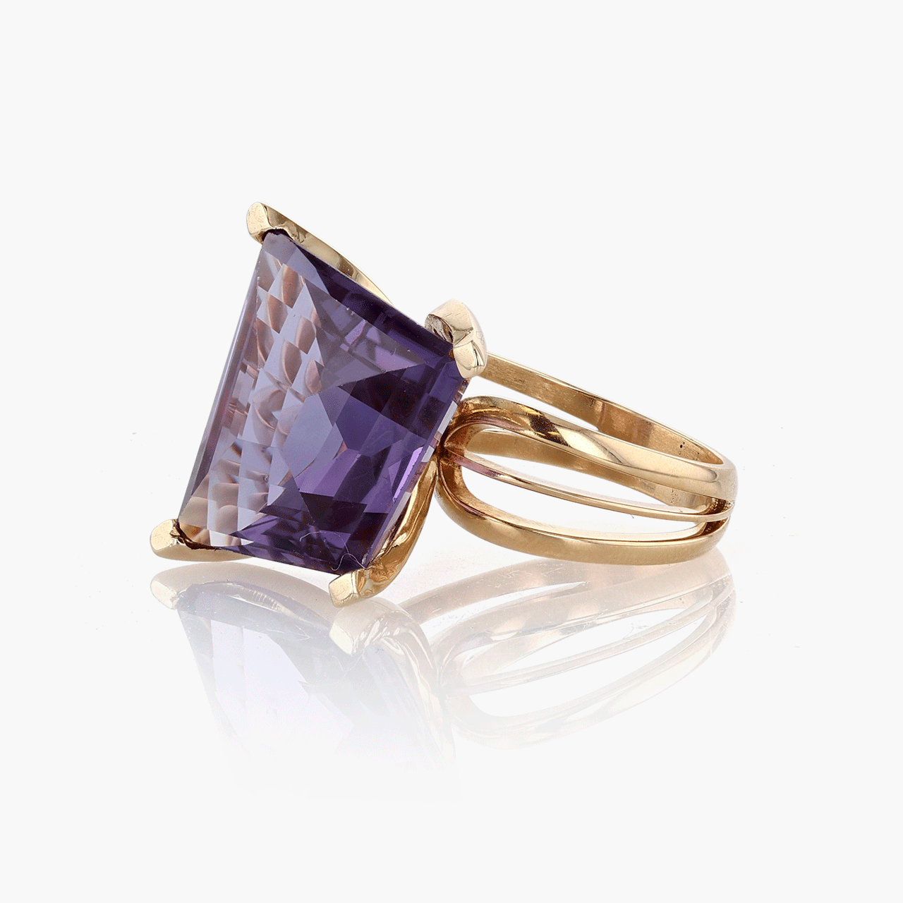 Rose Gold and Fancy Shape Amethyst Cocktail Ring