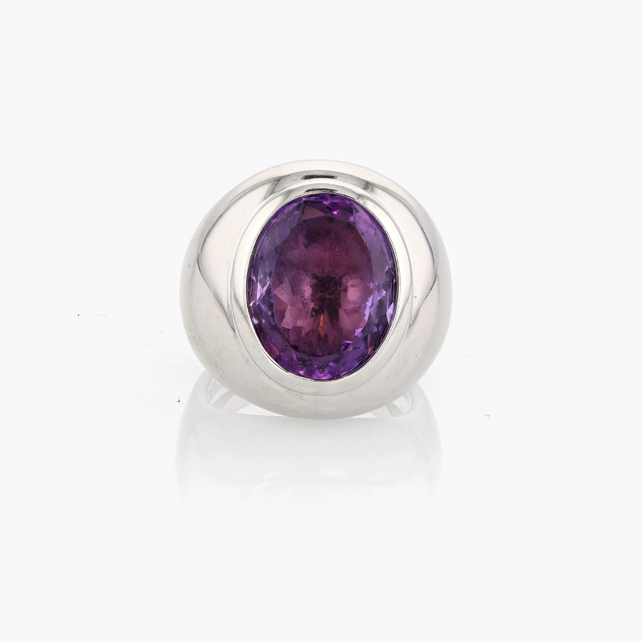 Cartier White Gold and Amethyst Ring