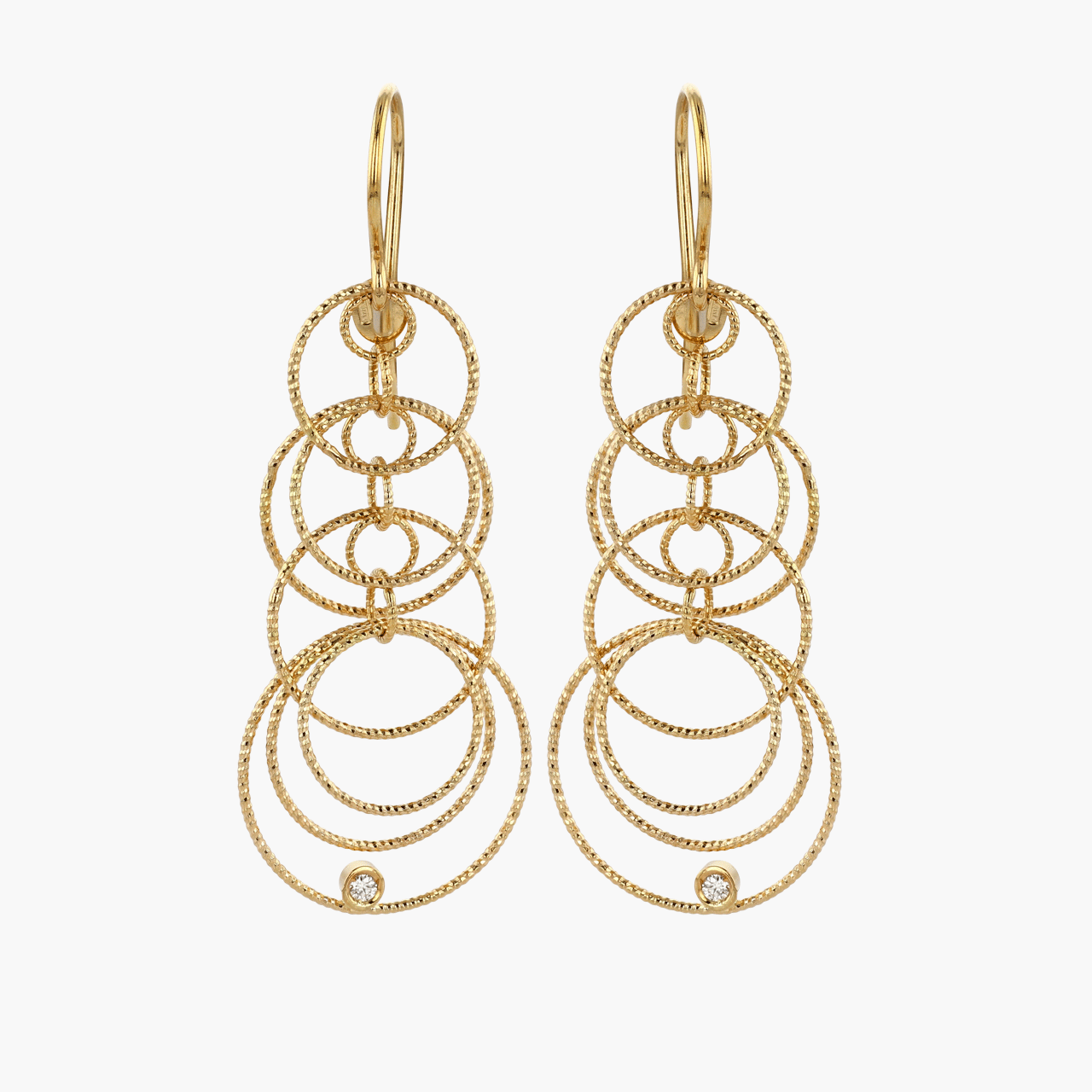 Gold Interlocking Circle Earrings