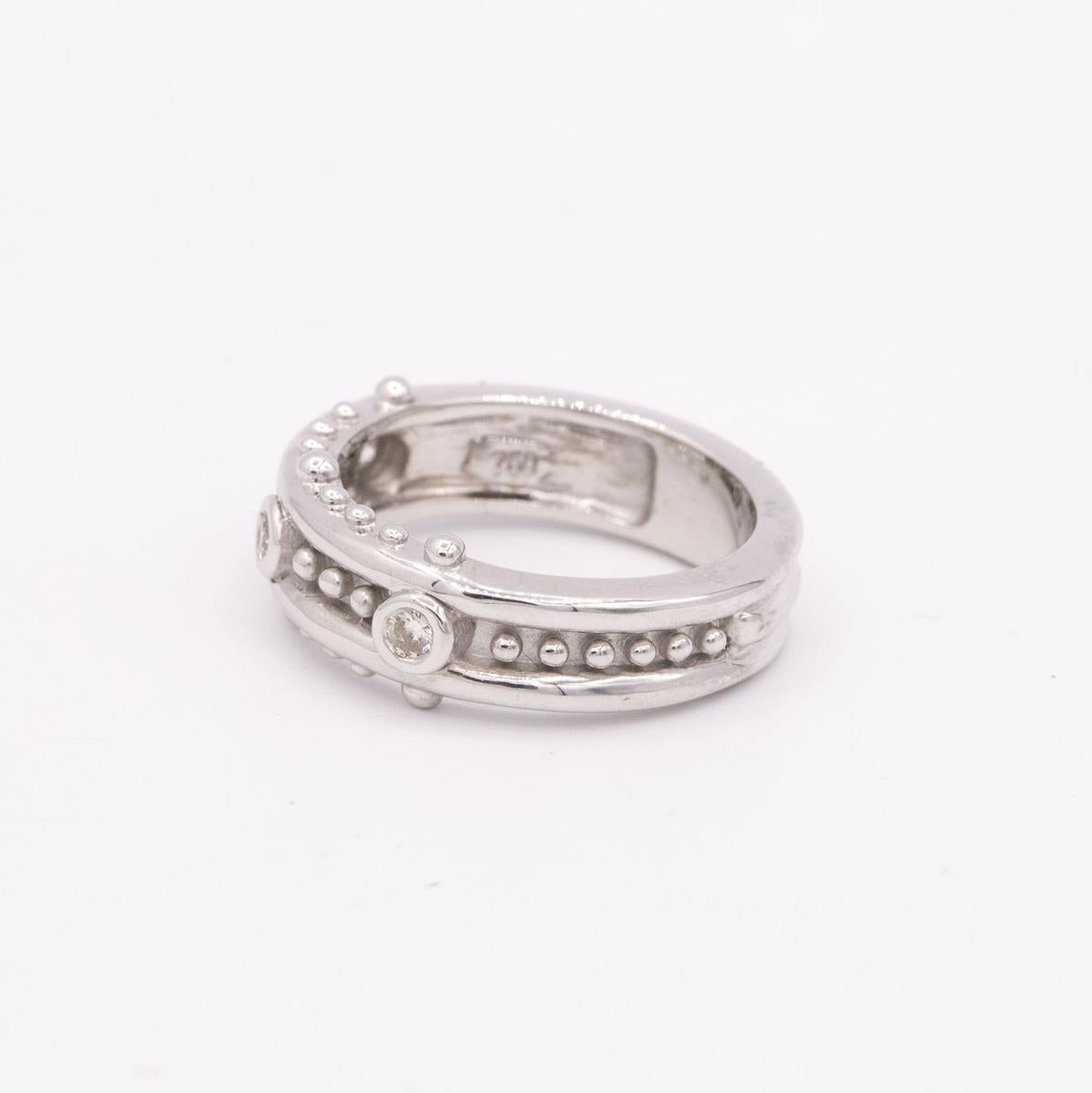 18KT Gold and Diamond Milgrain Band