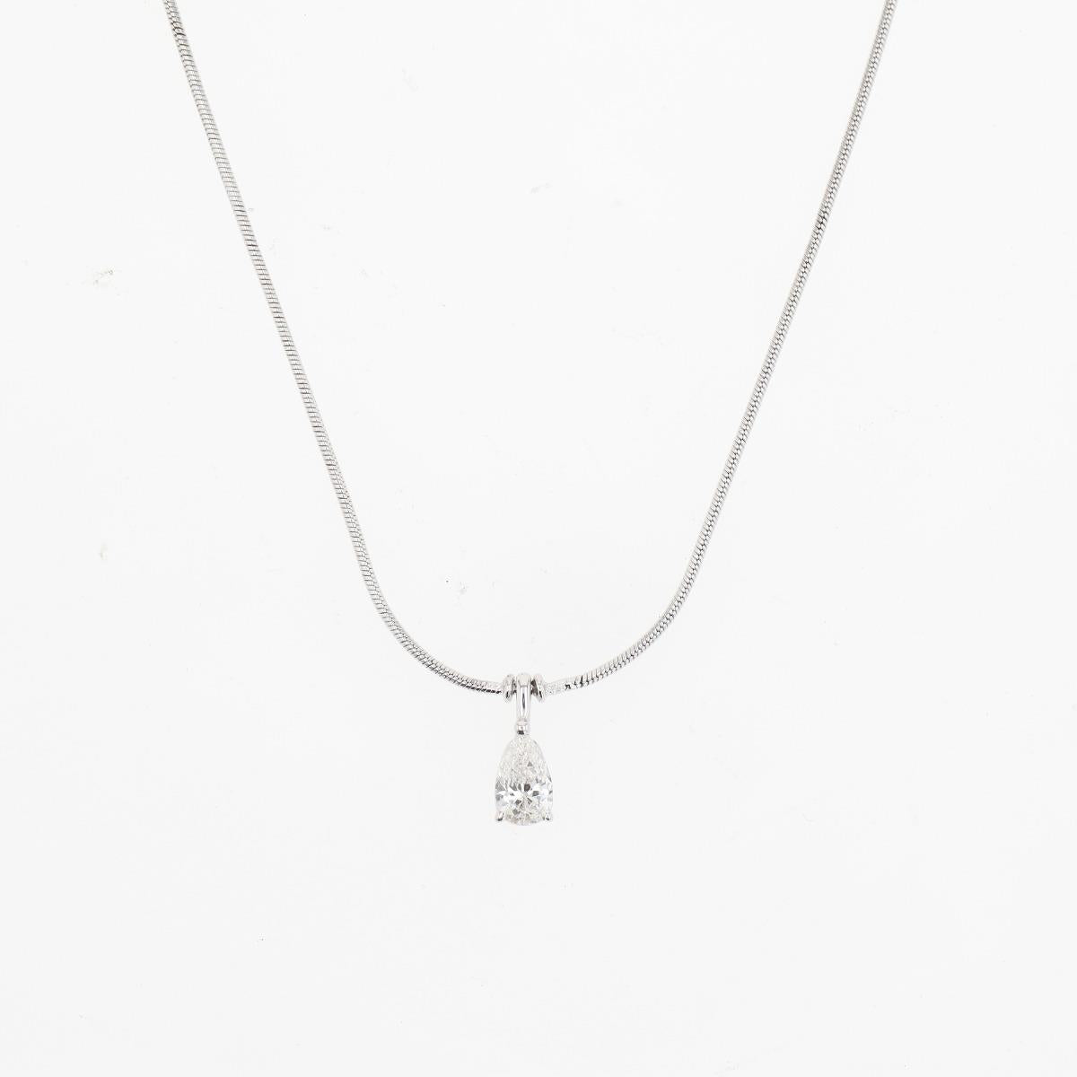 18KT Gold Pear Shape Diamond Pendant