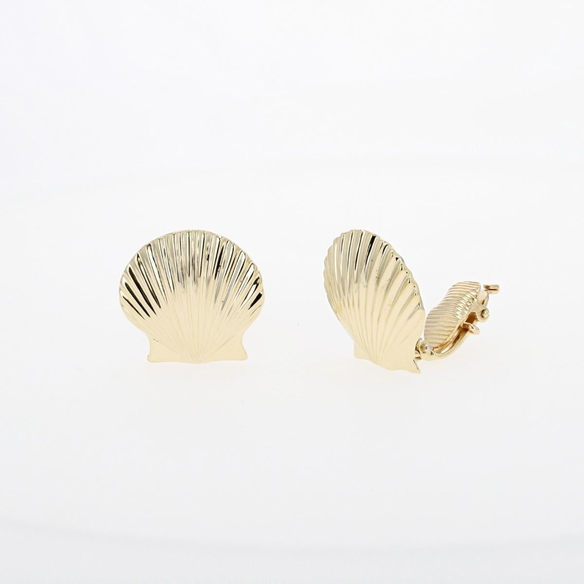 Hamilton 14KT Gold Scallop Shell Ear Clips