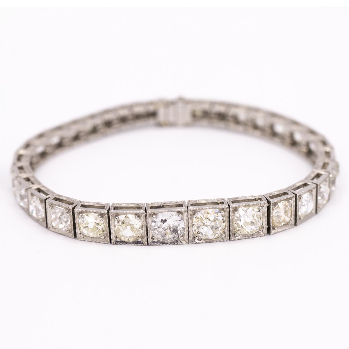 Platinum 12.50 Total Weight Art Deco Diamond Tennis Bracelet