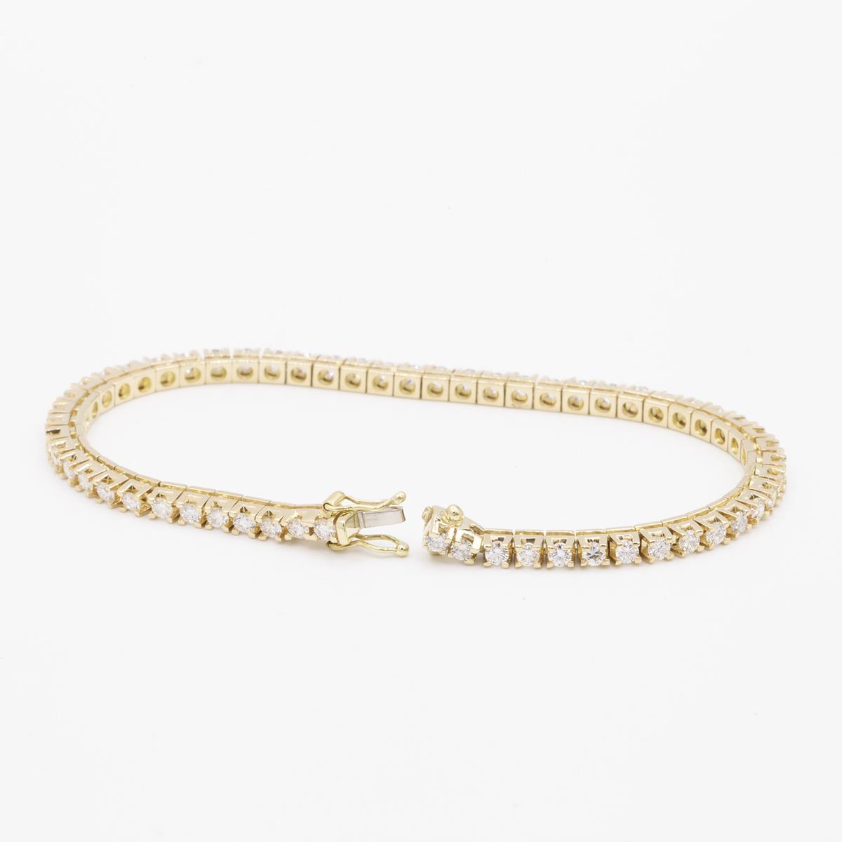 14KT Gold 2.90 Total Weight Tennis Diamond Bracelet