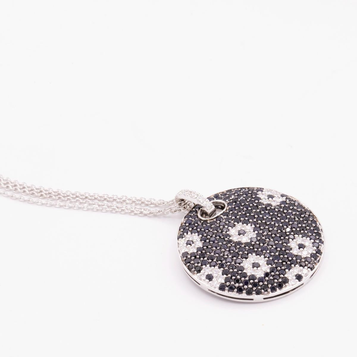 Vintage Roberto Coin Fantastia 18KT Gold Black and White Diamond Pendant