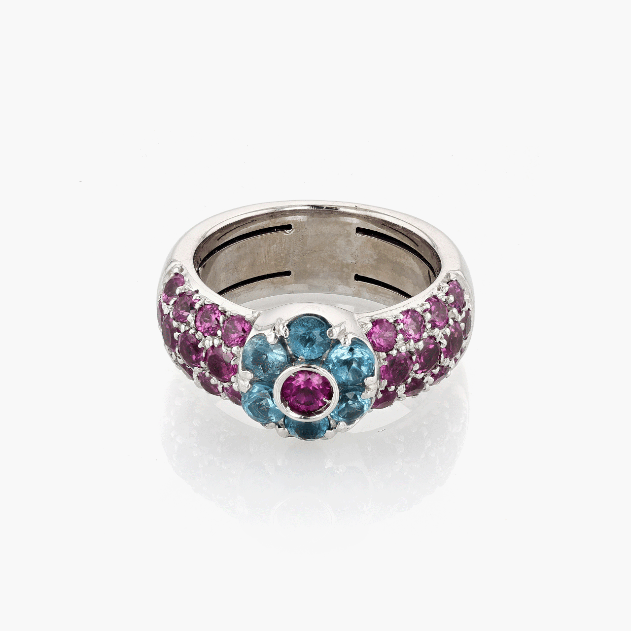 14k Gold Blue Topaz and Amethyst Flower Ring