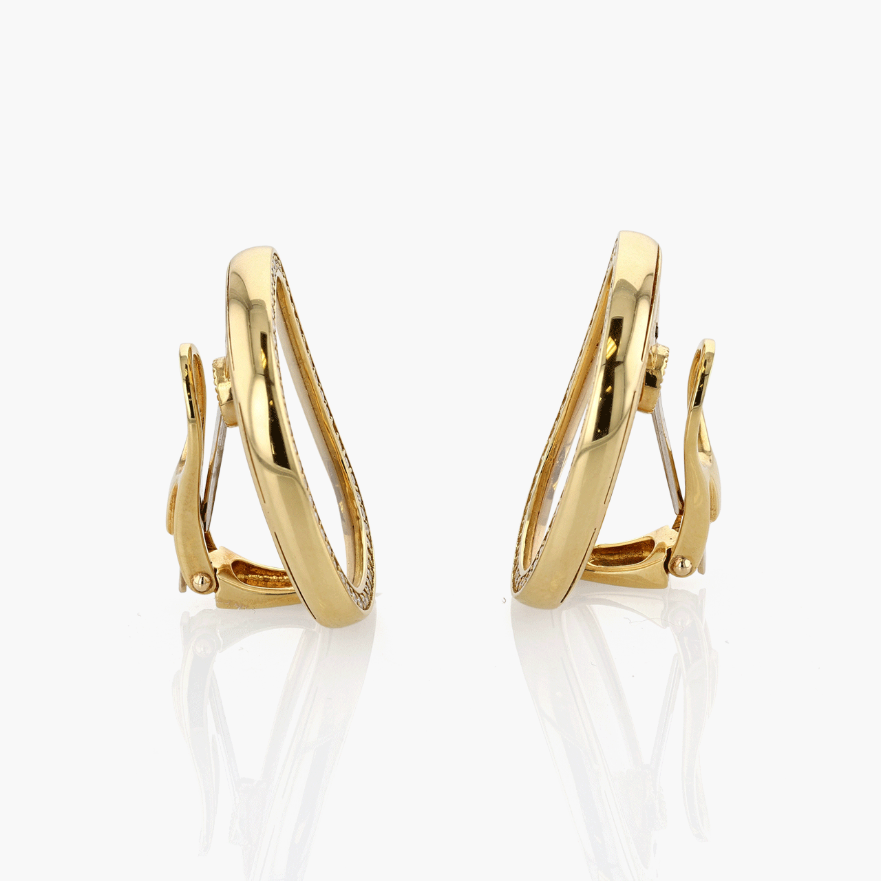 Roberto Coin 18KT Gold Mother of Pearl Earrings