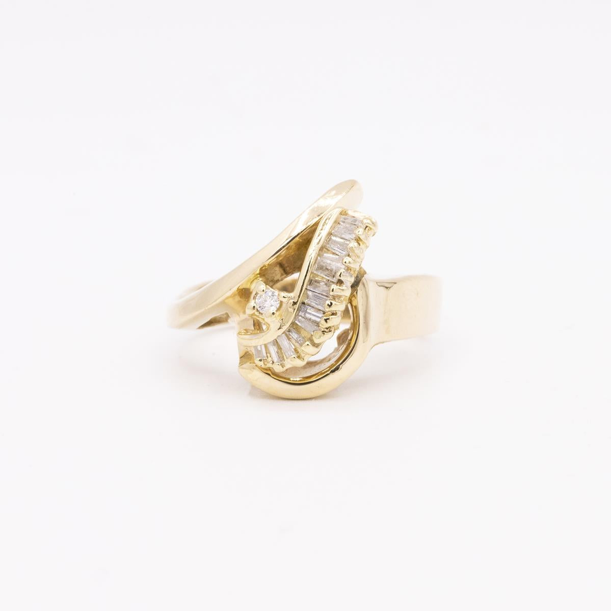 14KT Gold Diamond Fashion Ring