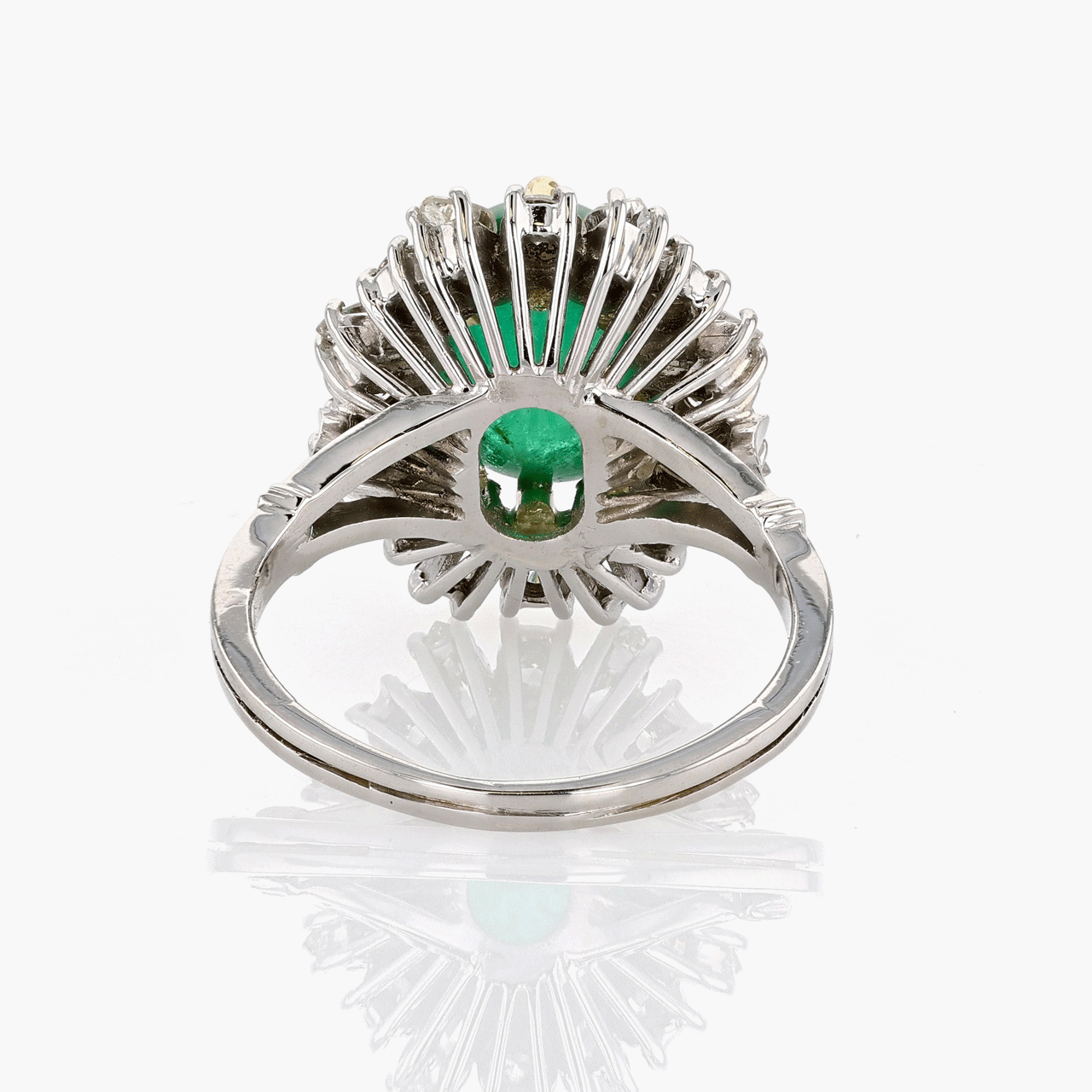 18k Gold Emerald and Diamond Ring