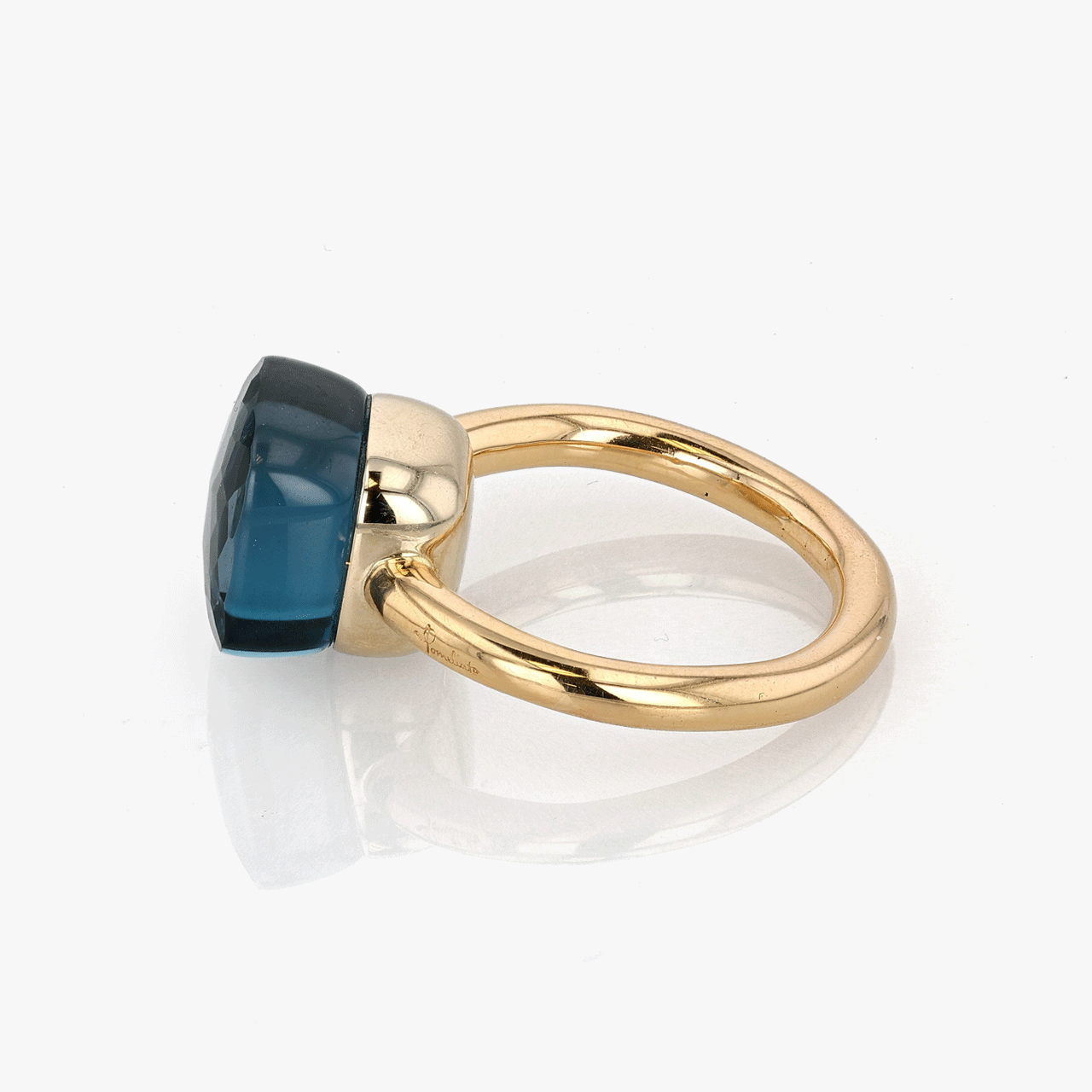 Pomellato Nudo Ring in London Blue Topaz
