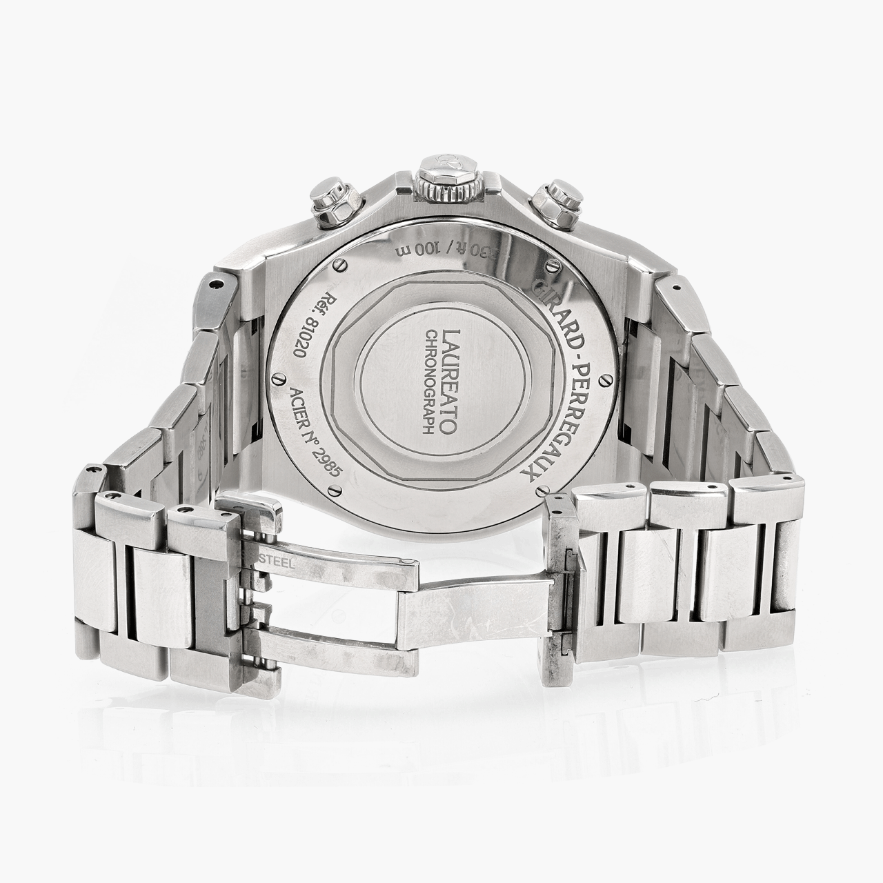 Girard-Perregaux Laureato 42 in Stainless Steel