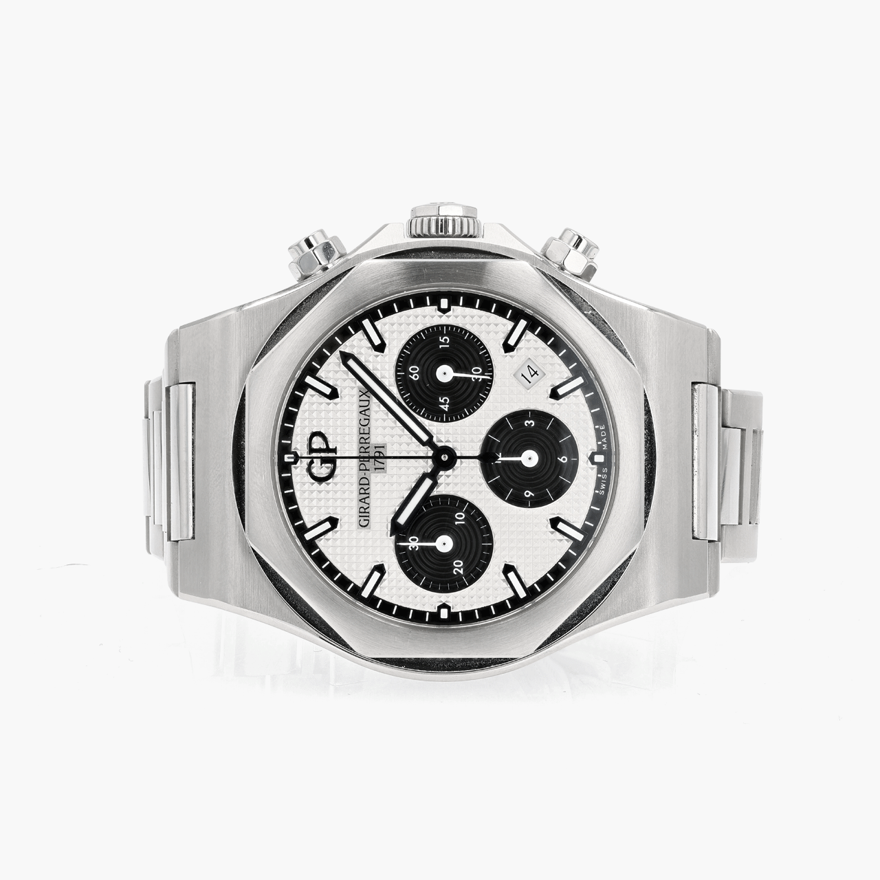 Girard-Perregaux Laureato 42 in Stainless Steel